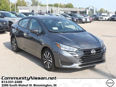 New 2025 Nissan Versa SV w/ Trunk Package