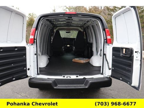 New 2026 Chevrolet Express 3500 image 17