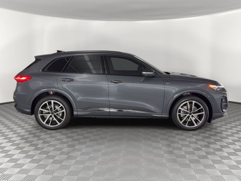 New 2026 Audi Q5 Prestige AWD/4WD image 8