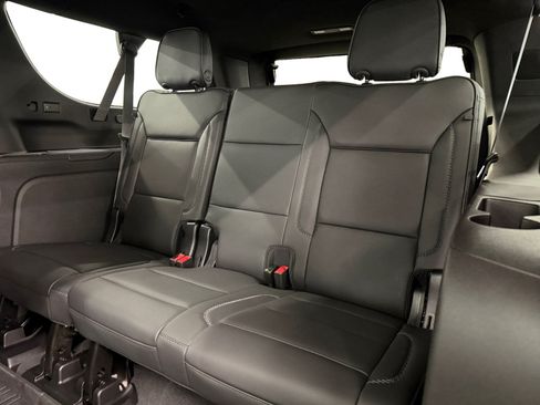 Used 2024 GMC Yukon XL Denali w/ Max Trailering Package AWD/4WD image 11