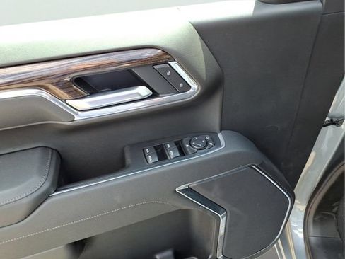 New 2026 Chevrolet Silverado 1500 RST AWD/4WD image 17