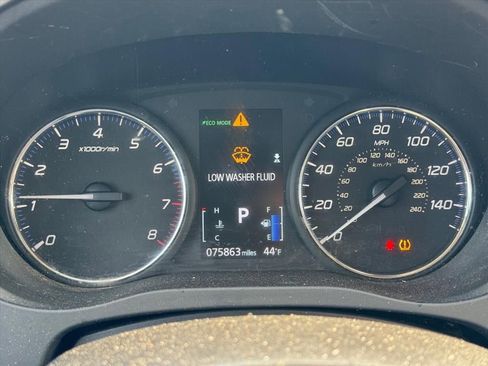 Used 2020 Mitsubishi Outlander SE image 20