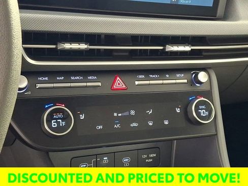 Certified 2025 Hyundai Sonata SEL image 18