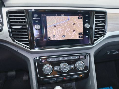 Certified 2022 Volkswagen Atlas SEL image 19