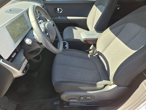 Used 2024 Hyundai Ioniq 5 SEL RWD image 11