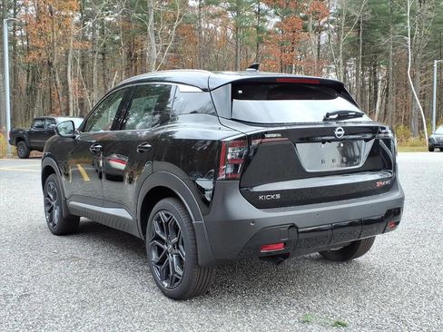 New 2026 Nissan Kicks SR w/ SR Premium Package image 4
