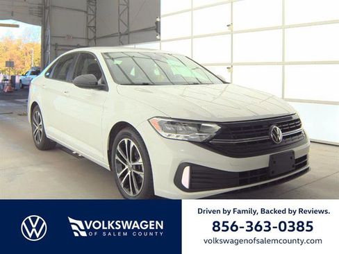 Certified 2023 Volkswagen Jetta Sport FWD image 1