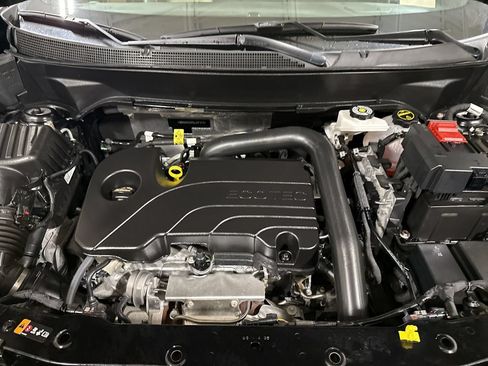 Used 2025 Chevrolet Equinox ACTIV FWD image 26