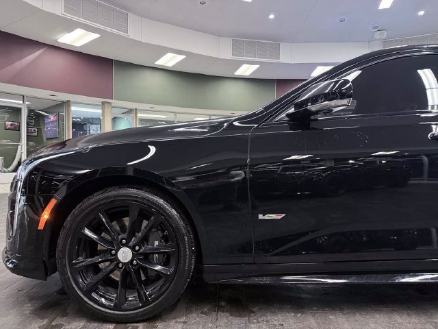 Used 2022 Cadillac CT4 V w/ Navigation Package AWD/4WD image 18