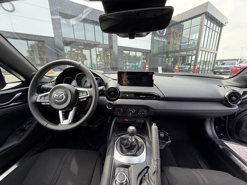 New 2026 MAZDA MX-5 Miata Club w/ Interior Package RWD image 13