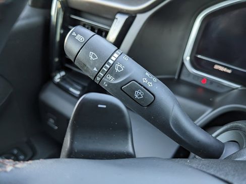 Used 2023 GMC Sierra 1500 AT4 w/ AT4 Preferred Package image 64