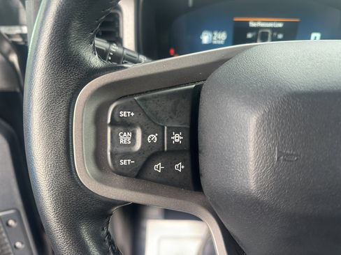 Used 2025 Ford Bronco Big Bend image 21