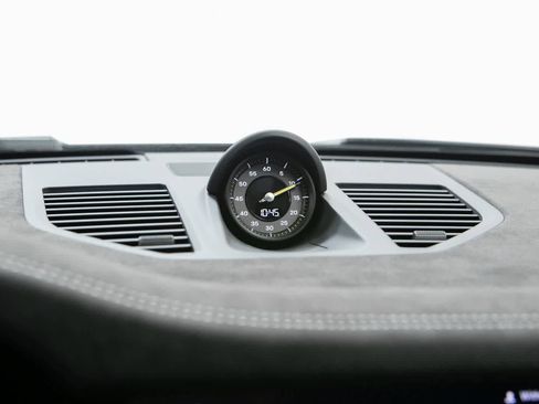 New 2026 Porsche 911 GT3 image 26