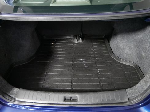 Used 2019 Nissan Sentra S FWD image 18
