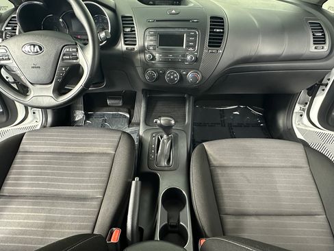 Used 2015 Kia Forte EX image 32