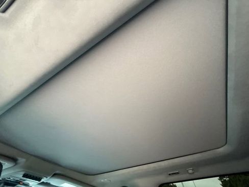 Used 2024 Ford F250 Limited w/ FX4 Off-Road Package image 15