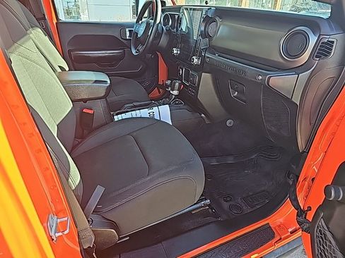 Certified 2018 Jeep Wrangler Unlimited Sport image 21