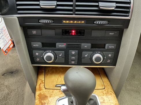 Used 2010 Audi A6 3.0T Premium Plus image 11