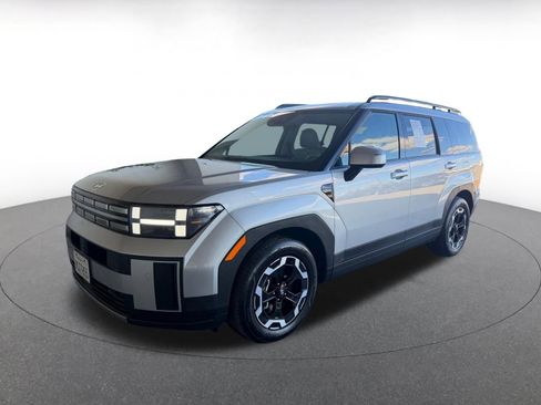 Used 2025 Hyundai Santa Fe SEL image 4