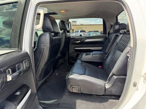 Used 2019 Toyota Tundra Platinum AWD/4WD image 7