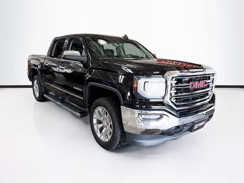 Used 2018 GMC Sierra 1500 SLT w/ SLT Premium Package AWD/4WD image 3