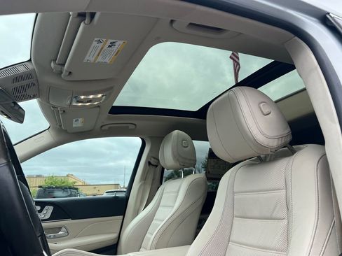 Used 2020 Mercedes-Benz GLS 580 4MATIC image 36