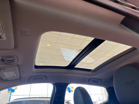 New 2027 Chevrolet Bolt RS w/ Technology Package FWD image 17