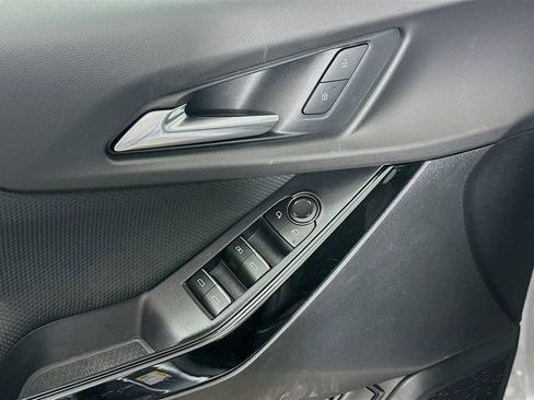 New 2026 Chevrolet Equinox RS image 18