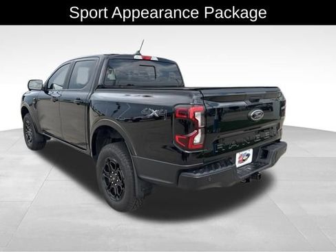 Used 2025 Ford Ranger Lariat w/ Black Appearance Package AWD/4WD image 6