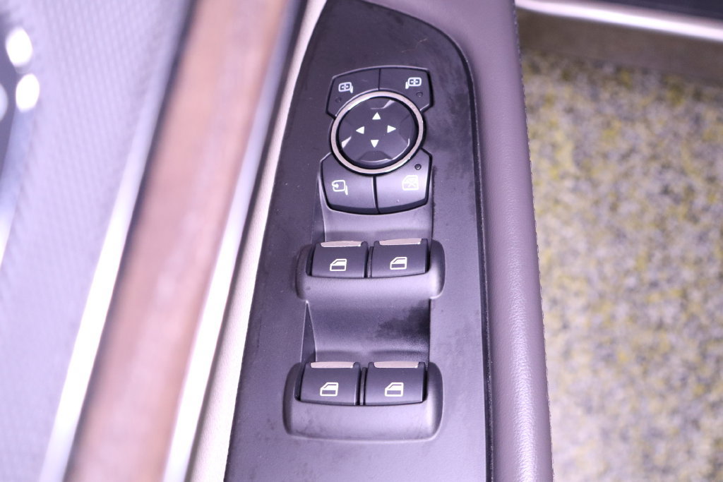 Used 2019 Lincoln Nautilus Select FWD image 36