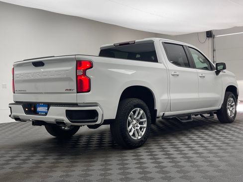 Used 2024 Chevrolet Silverado 1500 RST AWD/4WD image 7