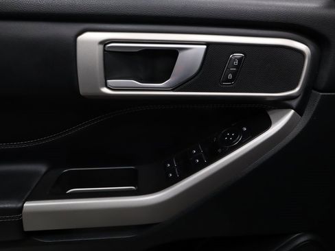 Certified 2023 Ford Explorer XLT w/ Equipment Group 202A image 17