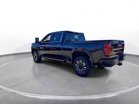 Used 2025 GMC Sierra 3500 Denali Ultimate AWD/4WD image 6