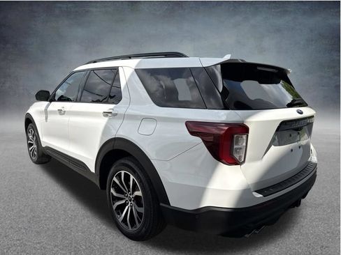 Used 2020 Ford Explorer ST w/ Premium Technology Package AWD/4WD image 3