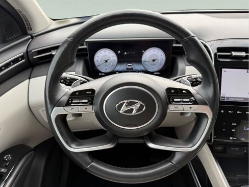 Used 2022 Hyundai Tucson Limited FWD image 12