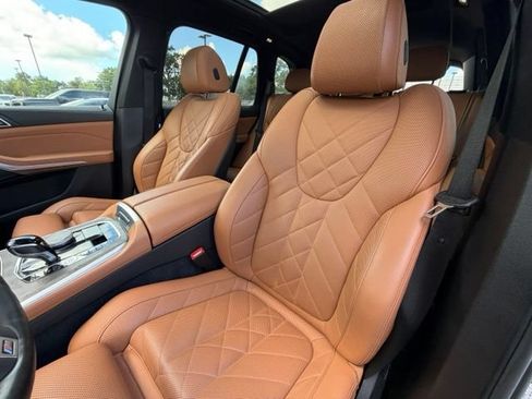 Used 2023 BMW X5 sDrive40i w/ M Sport Package RWD image 30