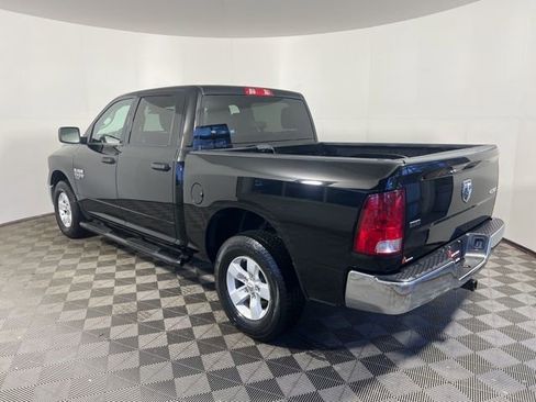 Certified 2022 RAM 1500 Classic SLT image 6