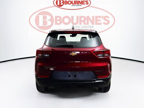 Used 2023 Chevrolet TrailBlazer LS AWD/4WD image 8