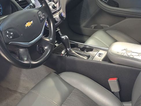 Used 2014 Chevrolet Impala LT FWD image 14