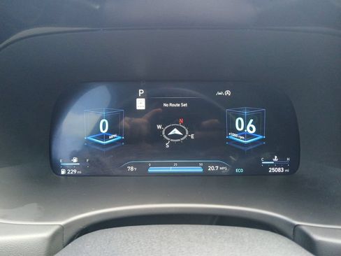 Used 2024 Hyundai Palisade SEL w/ Premium Package FWD image 18