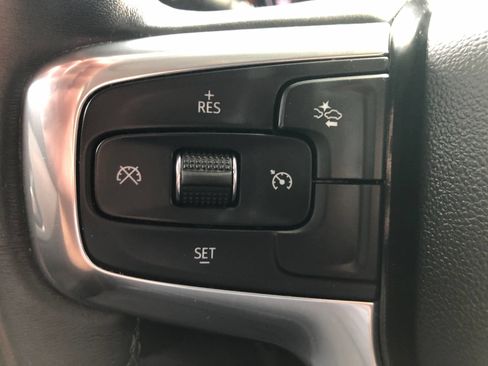 Used 2022 Chevrolet Blazer LT w/ Sound & Technology Package AWD/4WD image 36