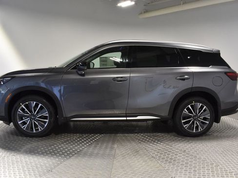 New 2026 INFINITI QX60 Luxe w/ Family Package image 2