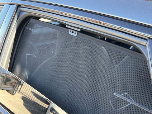 Used 2024 Audi Q8 e-tron Prestige image 21