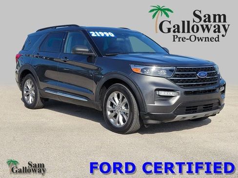Certified 2020 Ford Explorer XLT w/ Equipment Group 202A AWD/4WD image 1
