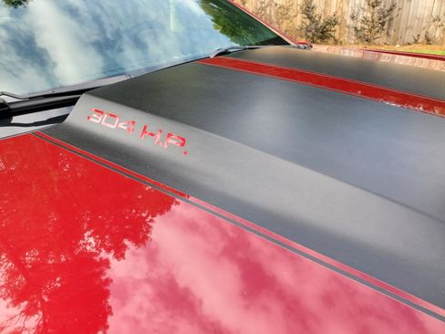 Used 2010 Chevrolet Camaro LT w/ RS Package RWD image 2