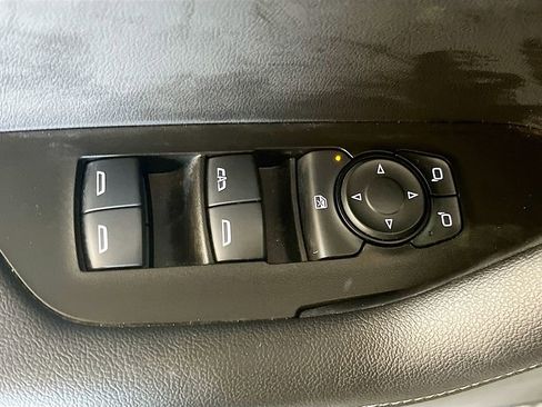Used 2024 Chevrolet Blazer LT w/ Convenience Package FWD image 18