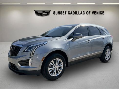 Certified 2025 Cadillac XT5 Luxury image 42