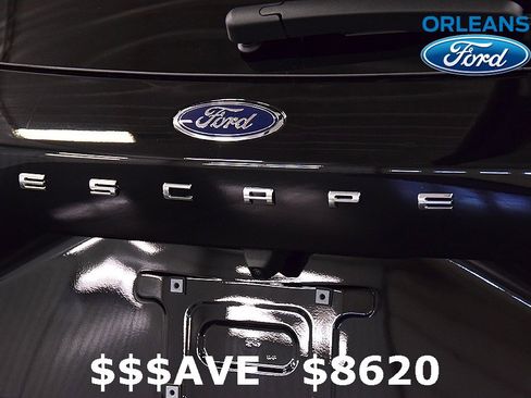 New 2024 Ford Escape SE w/ PHEV Premium Package image 11