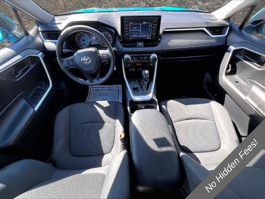 Used 2020 Toyota RAV4 LE w/ All Weather Liner Package AWD/4WD image 14