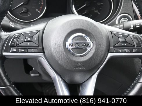 Used 2021 Nissan Rogue Sport SV AWD/4WD image 15